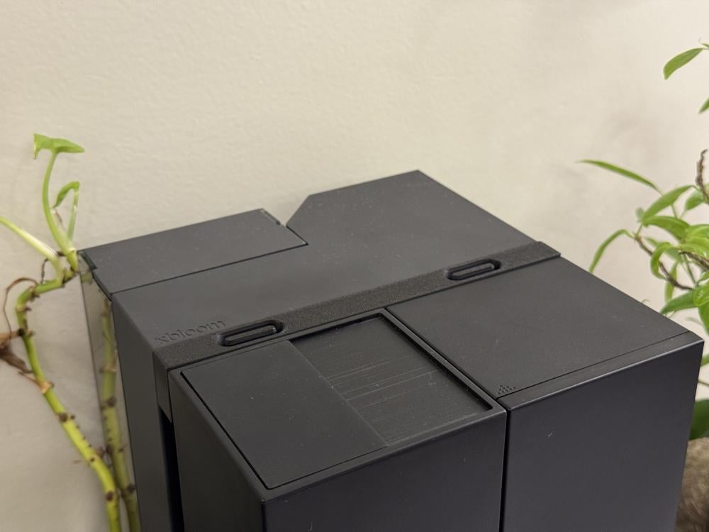 حامل جهاز اكسبلوم