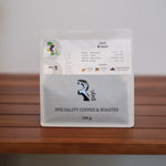 سانتا لوسيا، البرازيل | مقهى ثري جايز