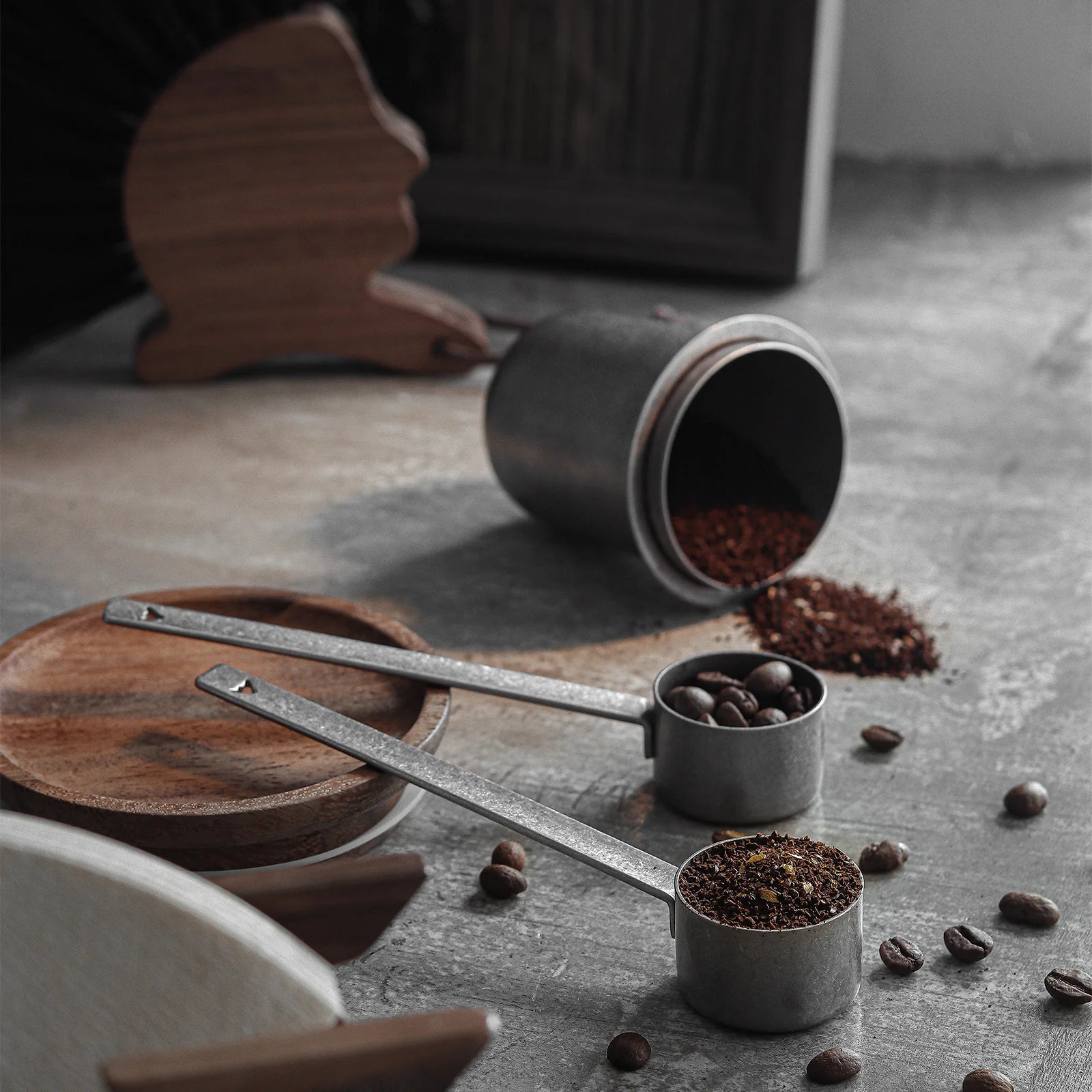 ملعقة قياس طويلة من الفولاذ المقاوم للصدأ باللون الفضي MHW-3BOMBER