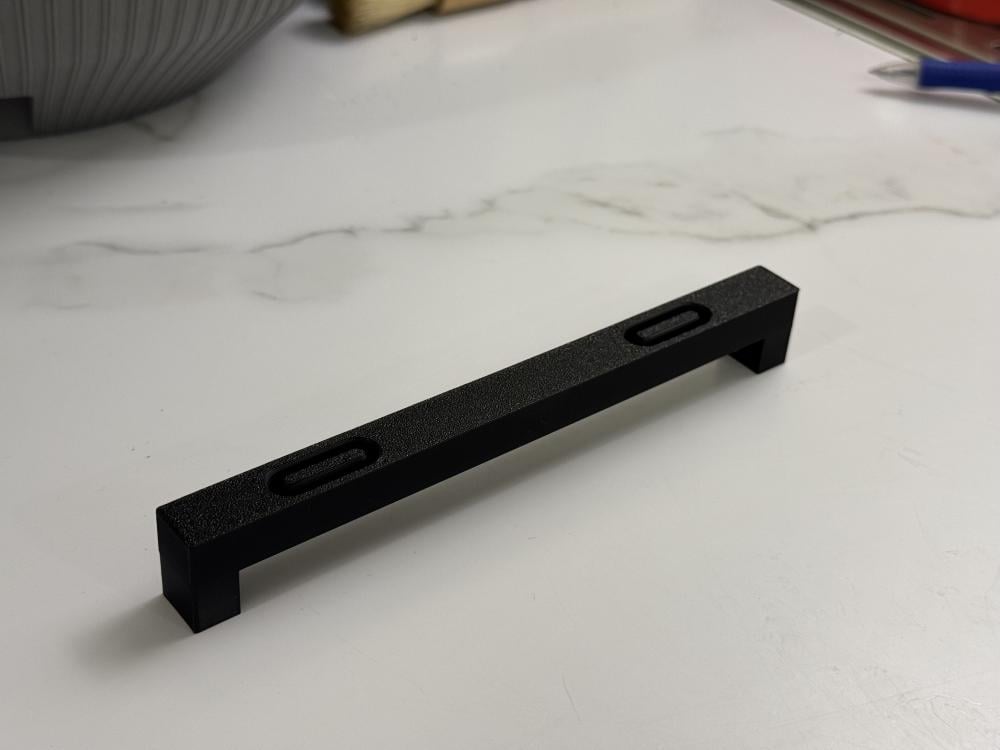 حامل جهاز اكسبلوم