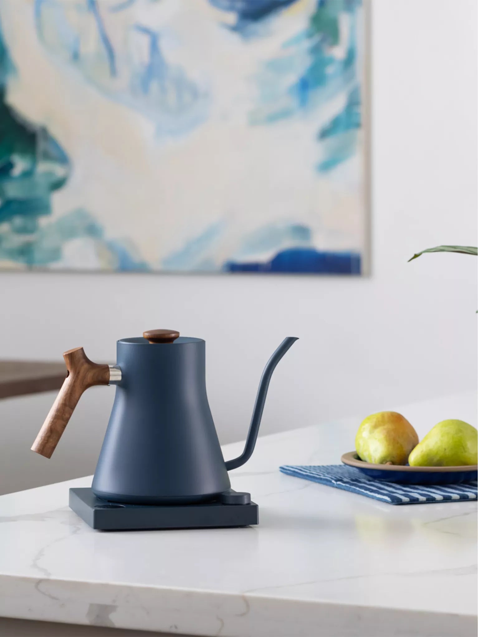 Fellow Stagg EKG Pour-Over Kettle 0.9l – Stone Blue + Walnut Fellow Stagg EKG Pour-Over Kettle 0.9l – Stone Blue + Walnut
