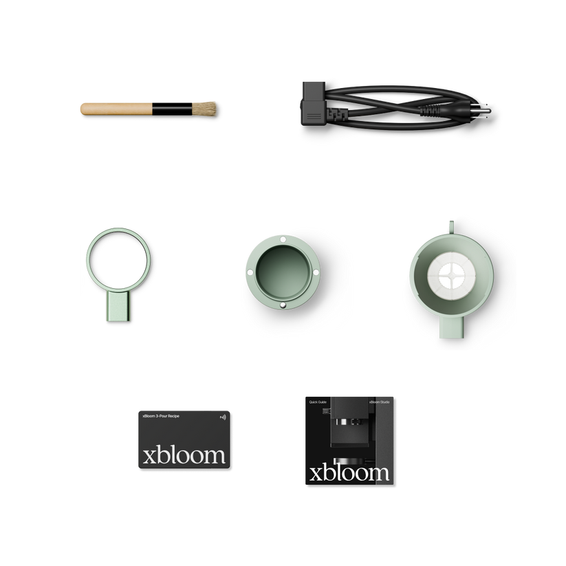 ماكينة قهوة إكس بلوم ستوديو باللون الأخضر المريمية