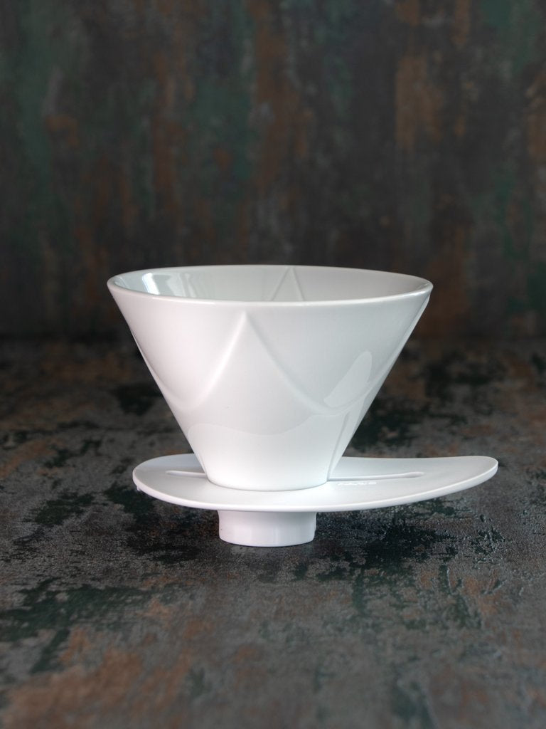 هاريو V60 جهاز تقطير واحد من السيراميك