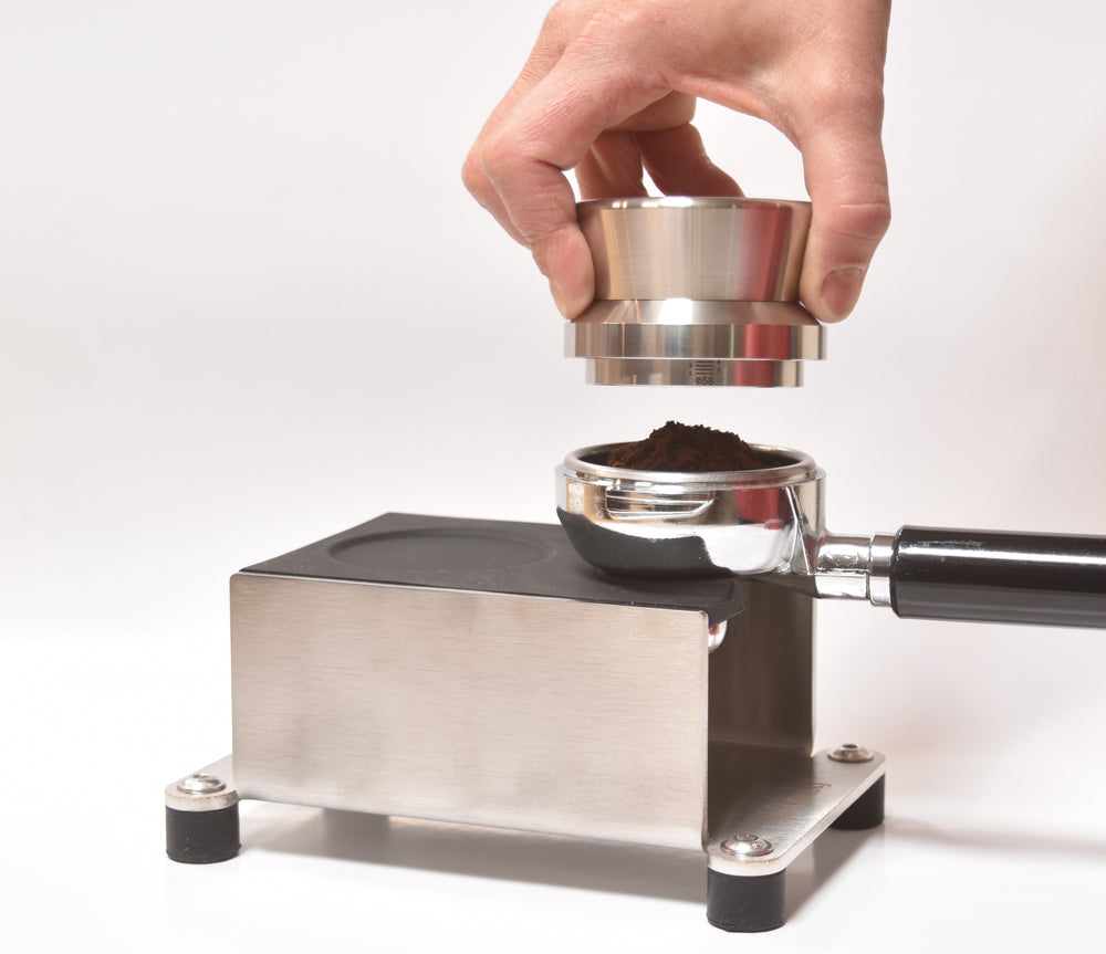 Joe Frex Level Tamper – 58mm Stainless Aluminum Precision | ALMENHAZ COFFEE